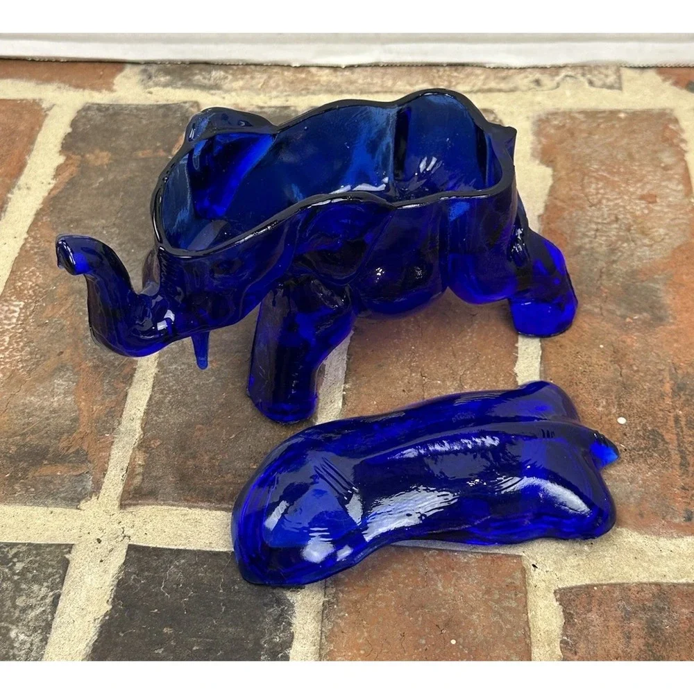 Tiara Glass Vintage Cobalt Blue Elephant Glass Candy Trinket Lidded Dish